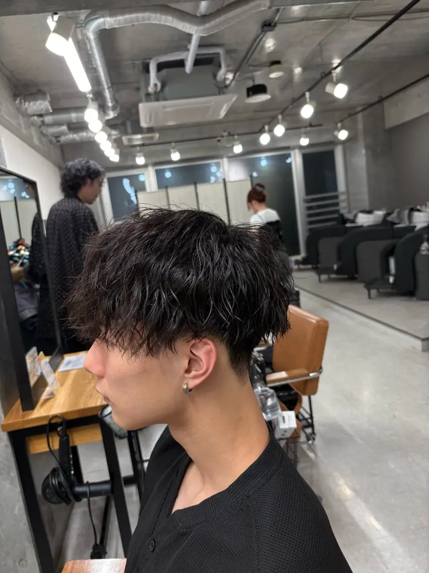 パーマ メンズ メンズパーマ ツイストスパイラルパーマ スパイラルパーマ 下北沢メンズパーマ 特化園田 楓莉のヘアスタイル