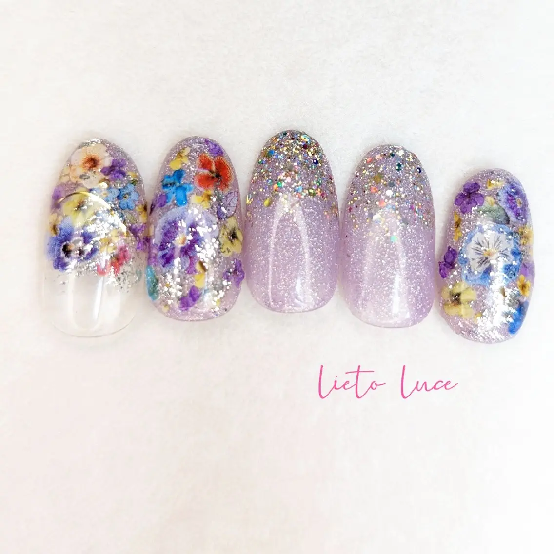 ネイル アートネイル 長さ出し ラメ(グリッター) スカルプネイル ネイルチップ ハンドネイル フットネイル lieto luce Yukaのネイルデザイン