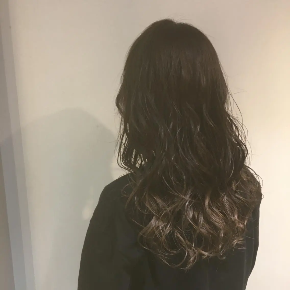 ロング カラー カット ヘアカラー トリートメント しのはら まどかのヘアスタイル