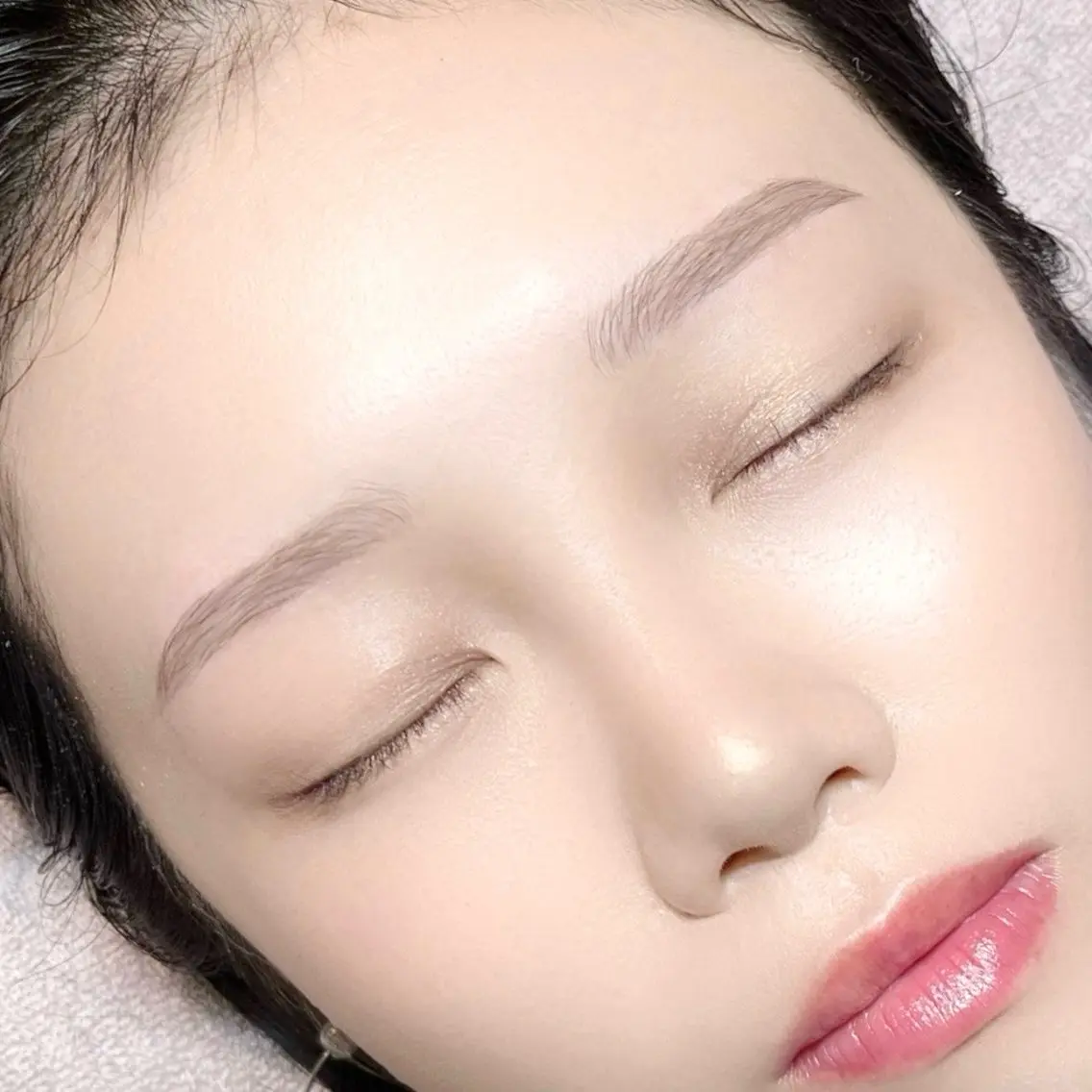 眉カラー + 美眉waxの写真
