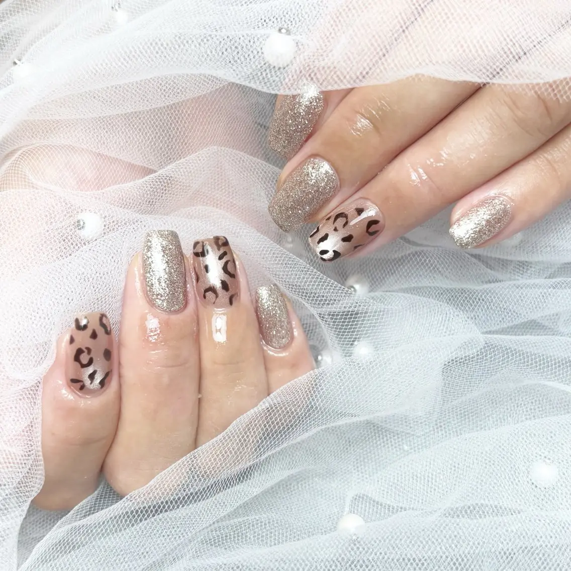 ネイル ハンドネイル nailroom DIASOMNIAのネイルデザイン