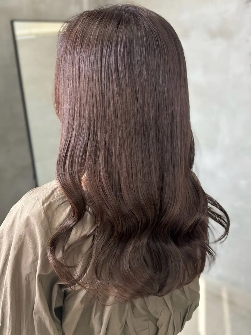 シングルカラー+シャンプーブローの写真