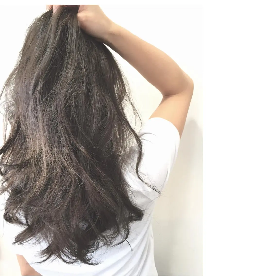 ショート ミディアム セミロング ロング カラー パーマ ヘアアレンジ アッシュ グレージュ 岡田 杏のエステ・リラクイメージ