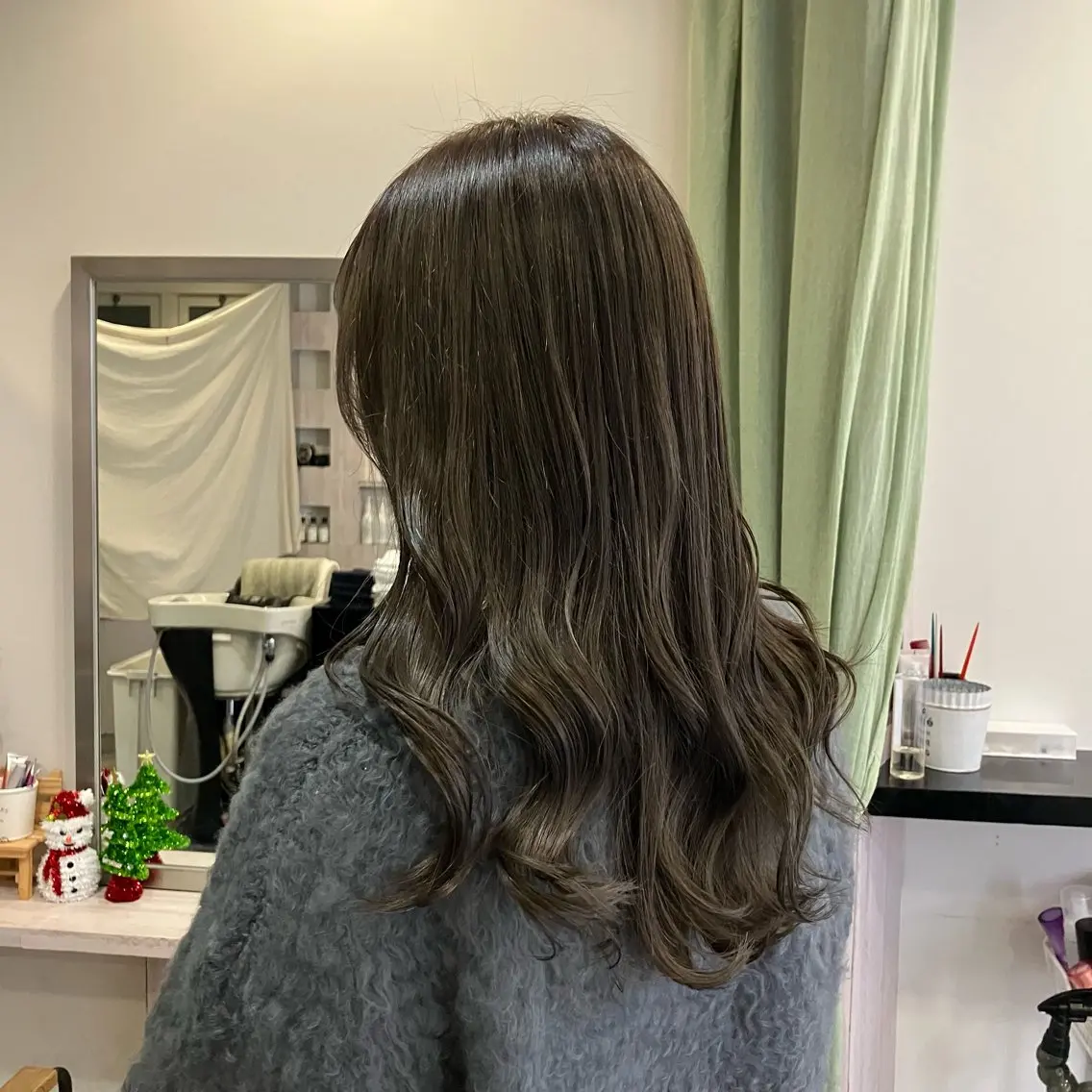 ミディアム カラー 清村 和音のヘアスタイル