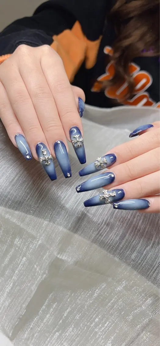 ネイル 長さ出し グラデーション 卒業式 キラキラネイル マグネットネイル Lee Nails チップ長さだし専門店のネイルデザイン