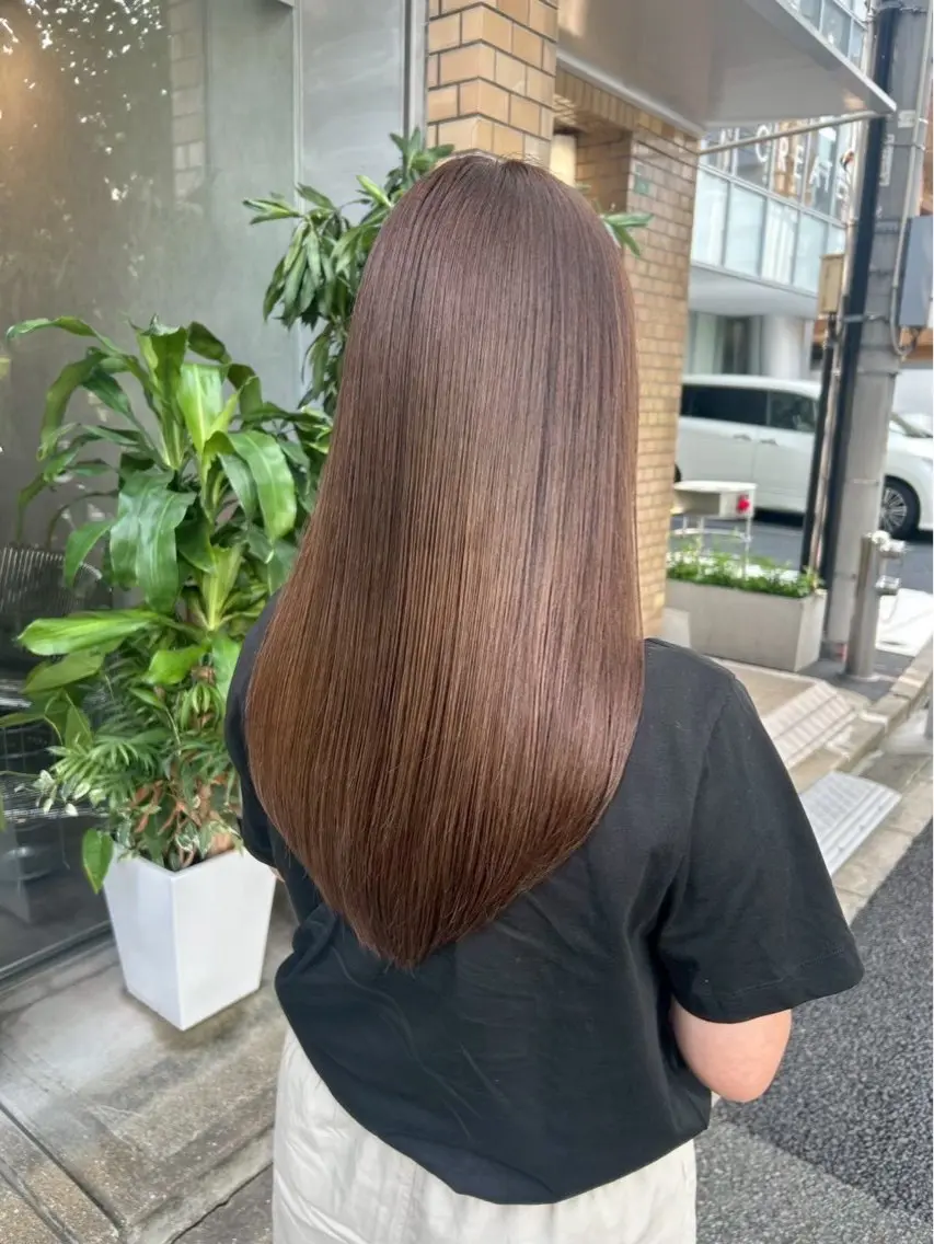 ロング ヘアカラー トリートメント ヘッドスパ qpulaあいみ 透明感カラーのヘアスタイル