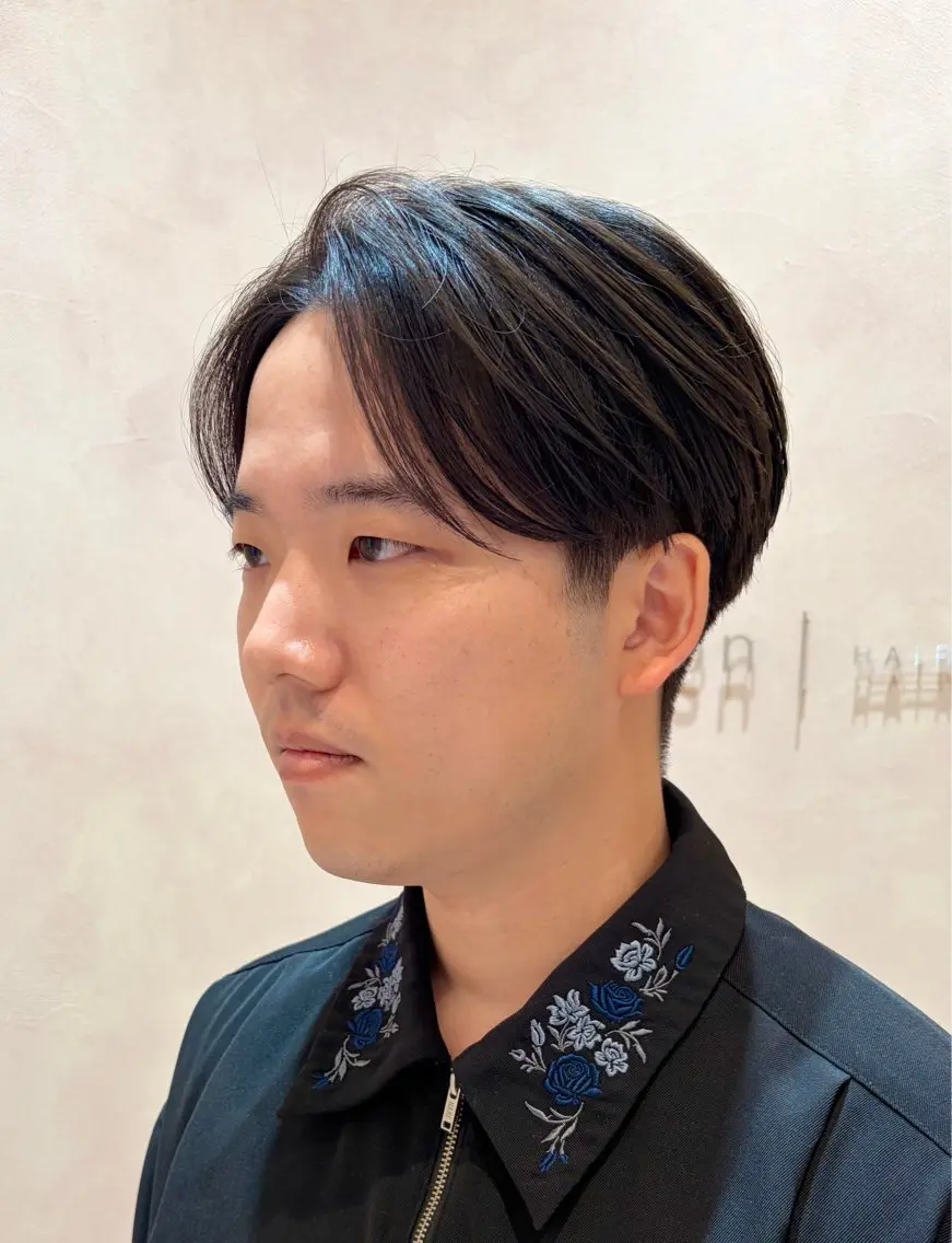 メンズ センターパート 刈り上げ 堂薗 悠杜のヘアスタイル
