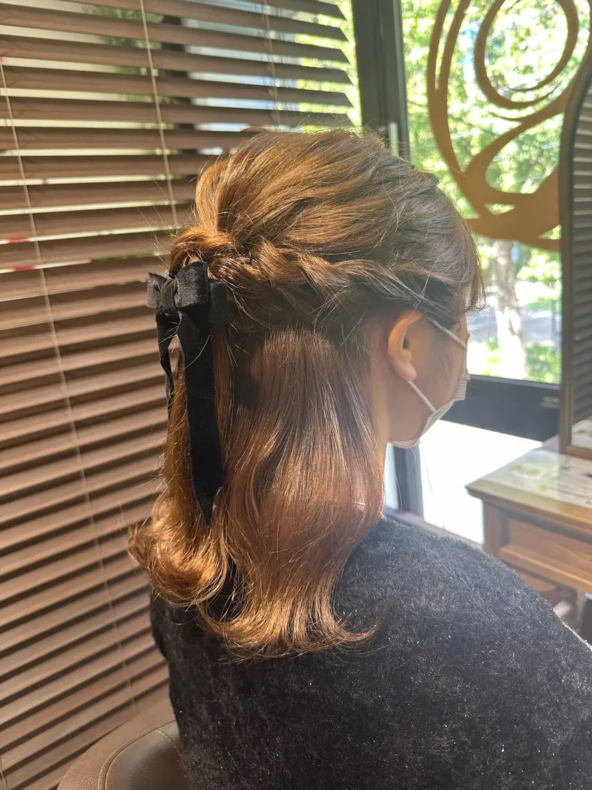 セミロング ヘアアレンジ ヘアセット RINA .のヘアスタイル