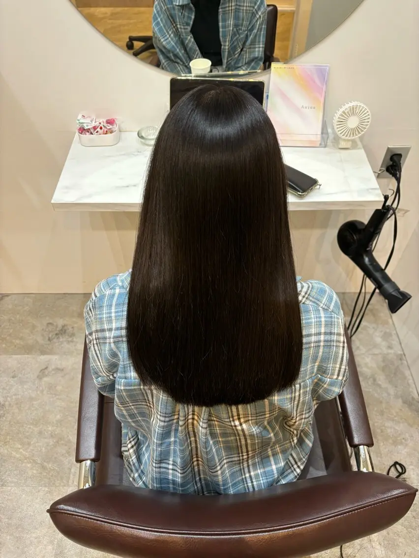ロング カット ヘアカラー トリートメント 【髪質改善 艶髪】 布川 莉穂のヘアスタイル