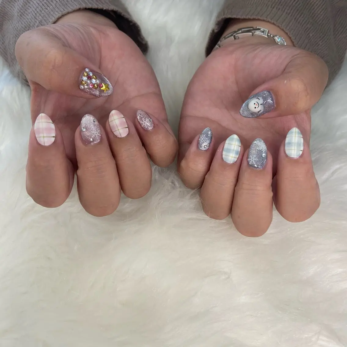 ネイル R nailのネイルデザイン