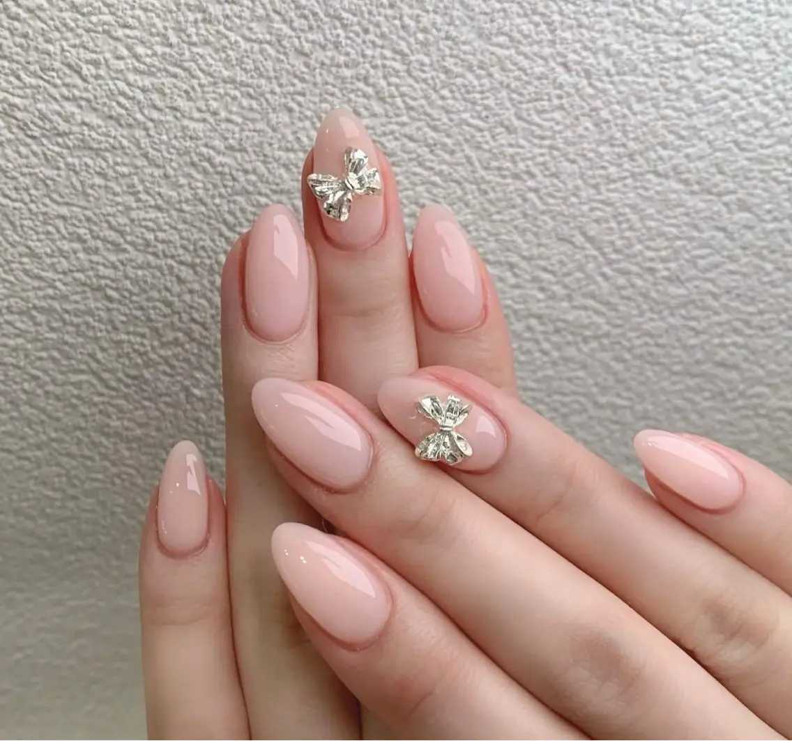 ネイル ワンカラーネイル リボン Mi nailsのネイルデザイン