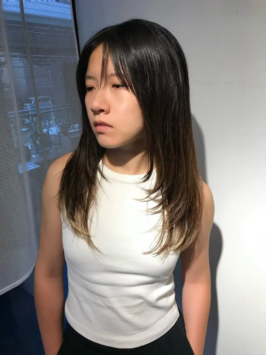 セミロング カット lot れののヘアスタイル