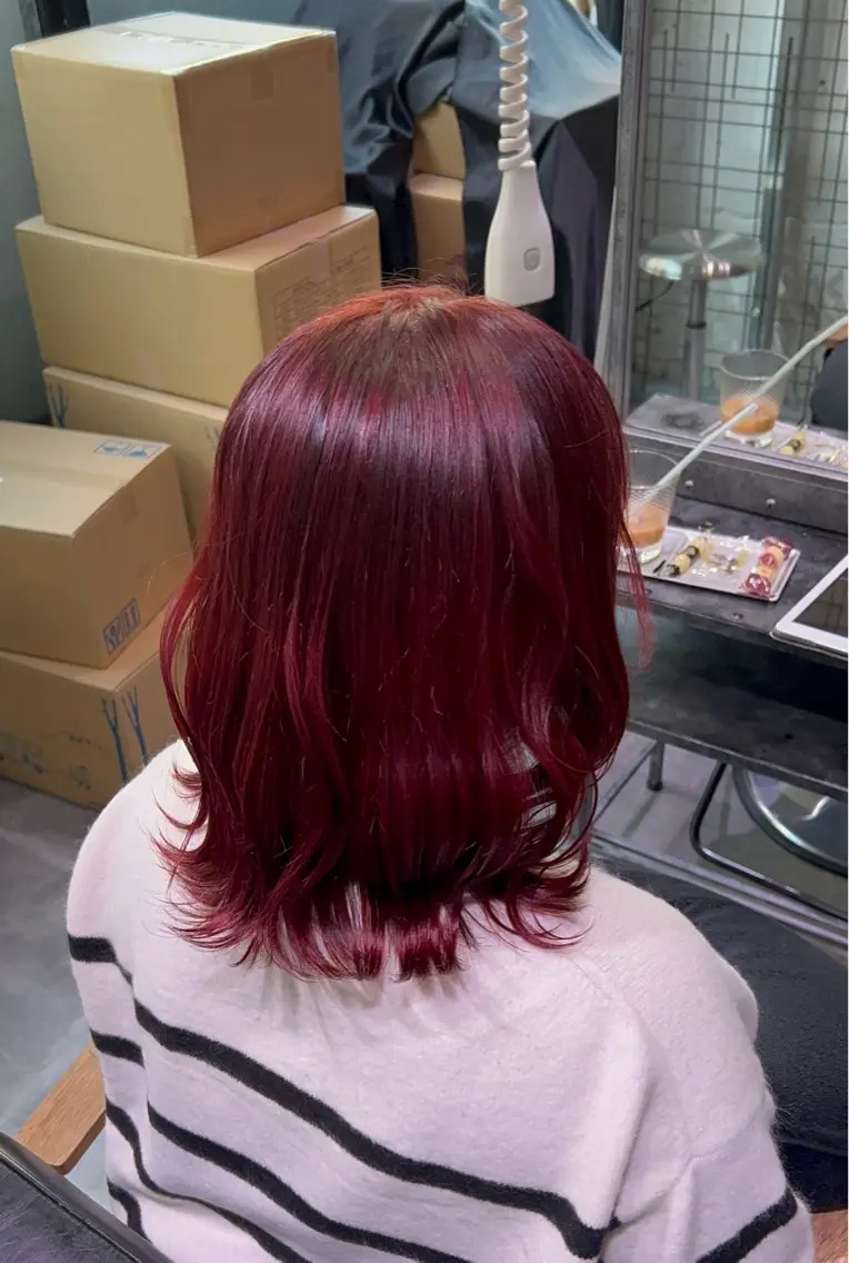カラー ブリーチ ブリーチなしカラー MAAI /UMMのヘアスタイル