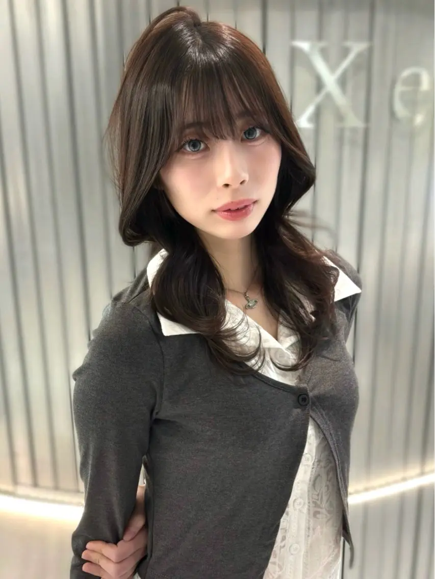ロング くびれヘア 韓国風ヘア レイヤーカット 中顔面短縮/小顔 ハイレイヤー/名古屋のヘアスタイル