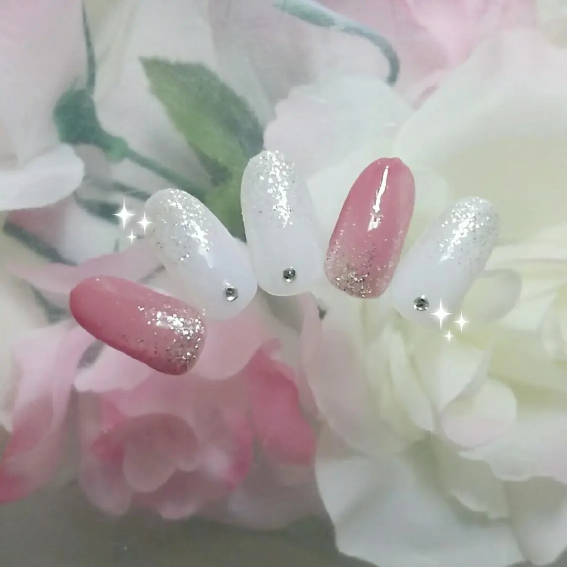 ネイル ホワイト nail salon ipuniのネイルデザイン