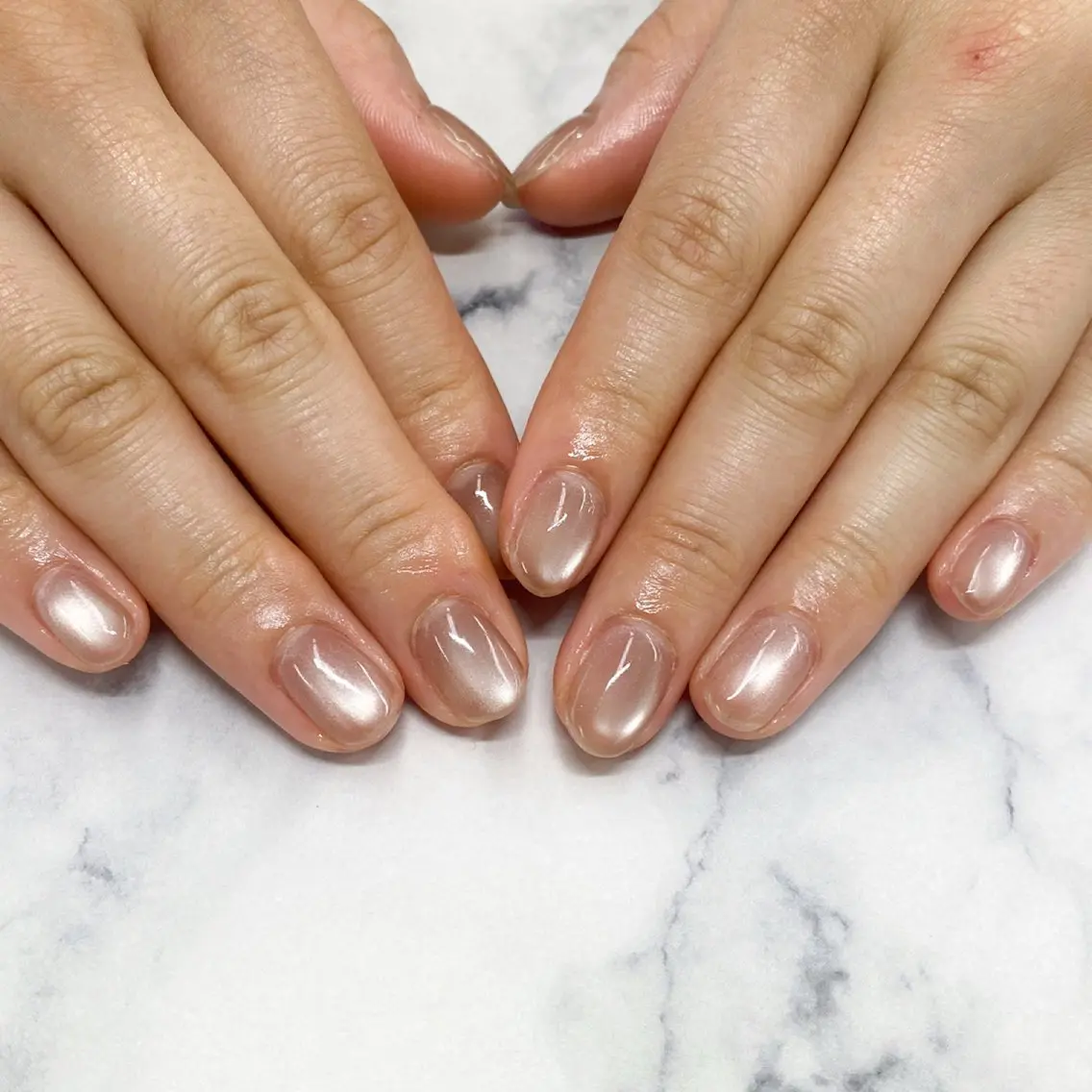 ネイル マグネットネイル ハンドネイル NailSalon LuireAIKAのネイルデザイン