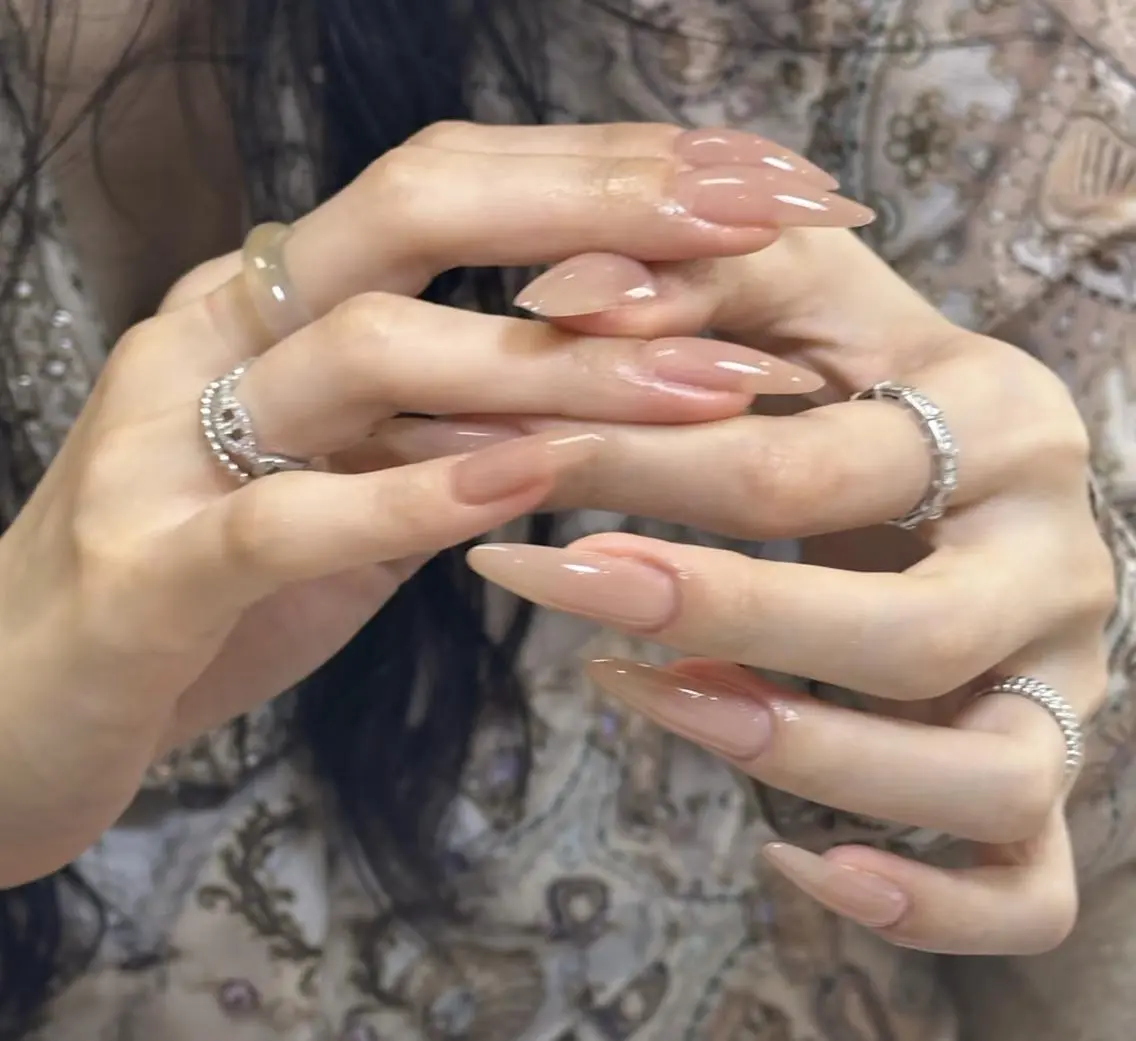 ネイル ハンドネイル エリ🫧 nail池袋東口のネイルデザイン