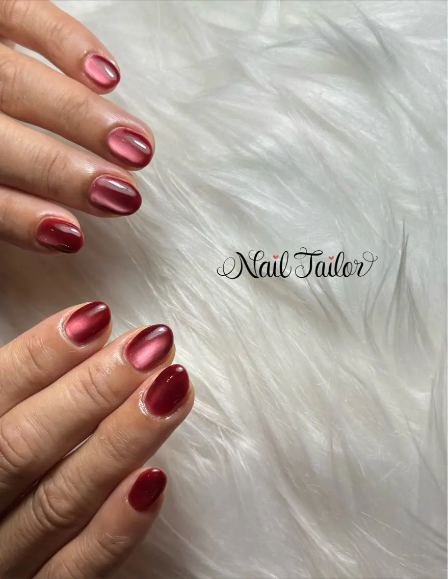 ネイル ボルドー 長さ出し マグネットネイル ワンカラーネイル 赤色 ハンドネイル NailTailor ネイルテイラーのネイルデザイン