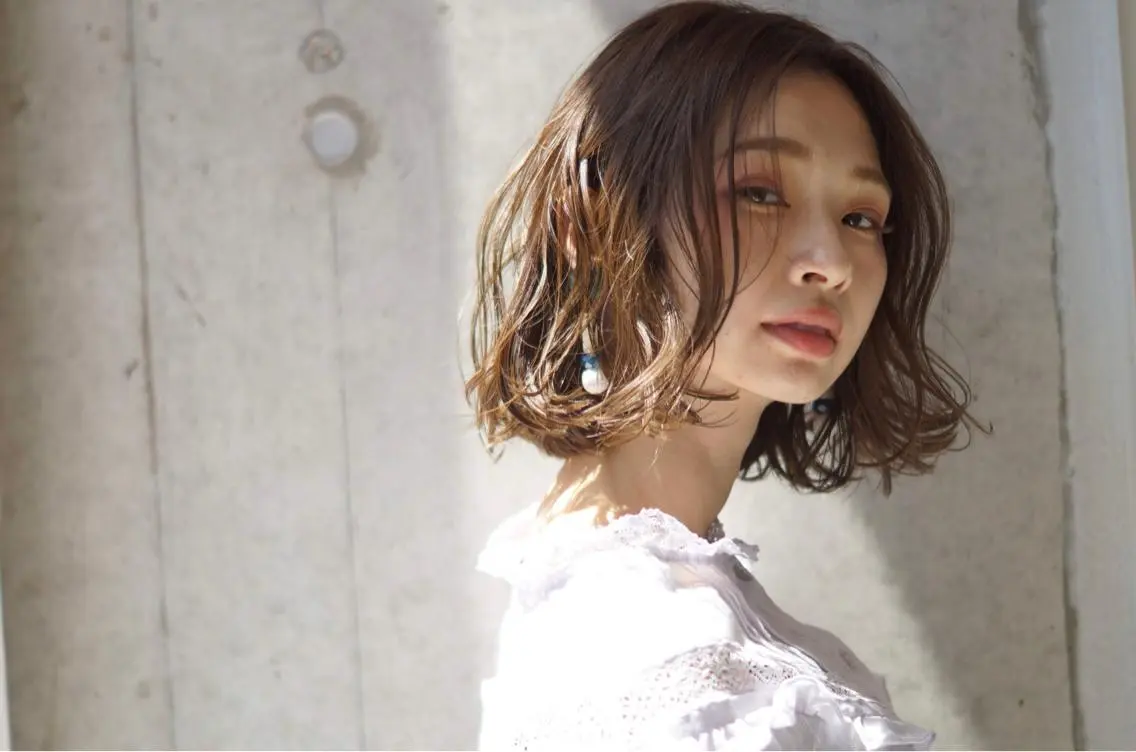 ショート アッシュ 外国人風カラー ハイライト 髪質改善 韓国風ヘア カット パーマ トリートメント Lino by hoNuaのヘアスタイル