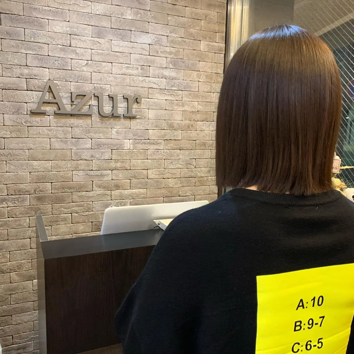 ショート カラー HairDesign Azurのヘアスタイル