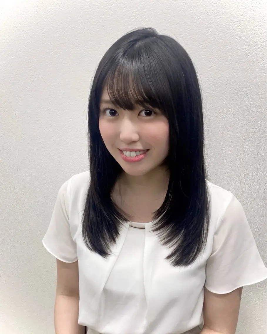 セミロング レイヤーカット 🌈似合わせカラー 🎀 MIO🌈のヘアスタイル