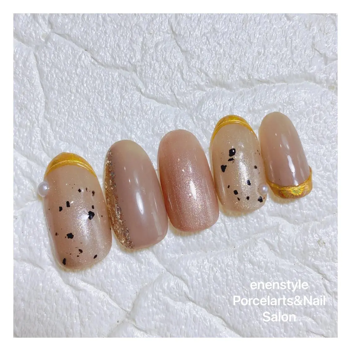 ミディアム ネイル ハンドネイル 🐾enen style 🐾のネイルデザイン