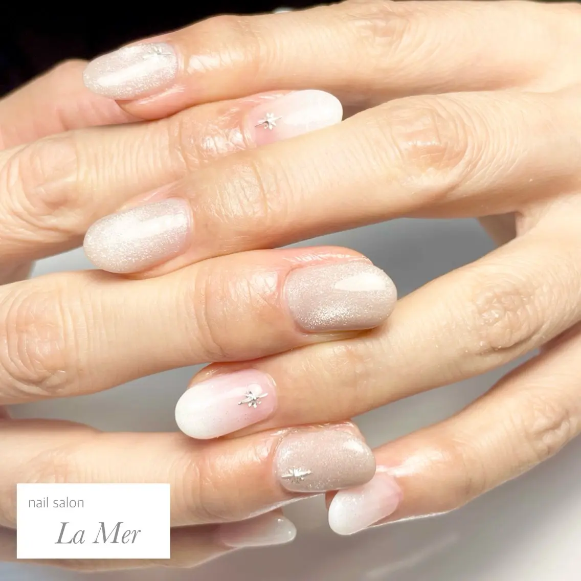 ネイル グラデーション ラメ(グリッター) ラメグラデーション マグネットネイル マグネットワンカラー ハンドネイル nailsalon La Merのネイルデザイン