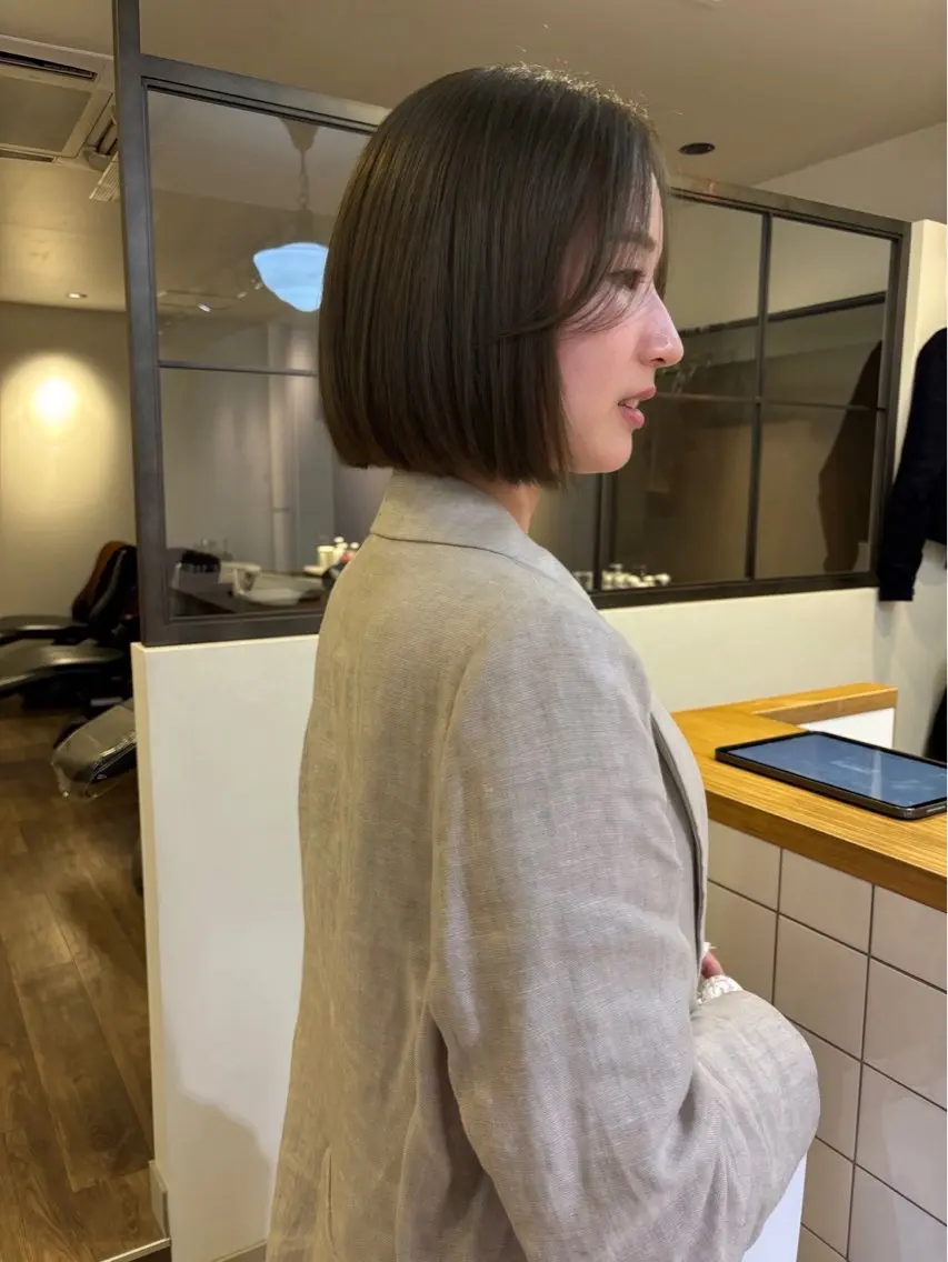 ショート miku/天神ボブ 艶カラーのヘアスタイル