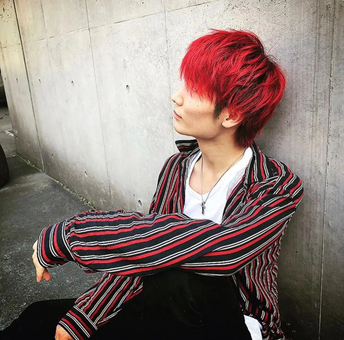 ショート カラー 河島 裕樹のヘアスタイル