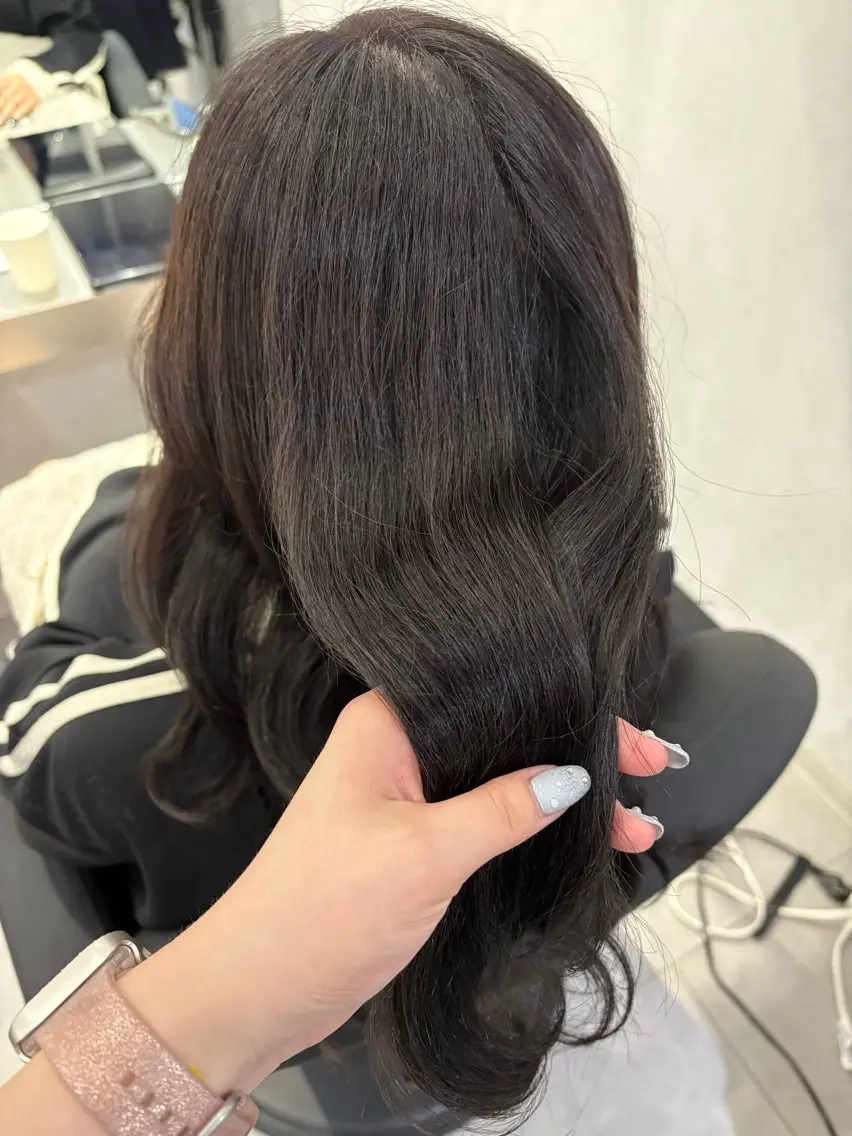 ロング カラー ヘアアレンジ ブリーチ 透明感カラー トリートメント ヘアカラー トリートメント 透明感ｶﾗｰ/顔周り ｶｯﾄ🌸ｻｸﾗ🌸のヘアスタイル