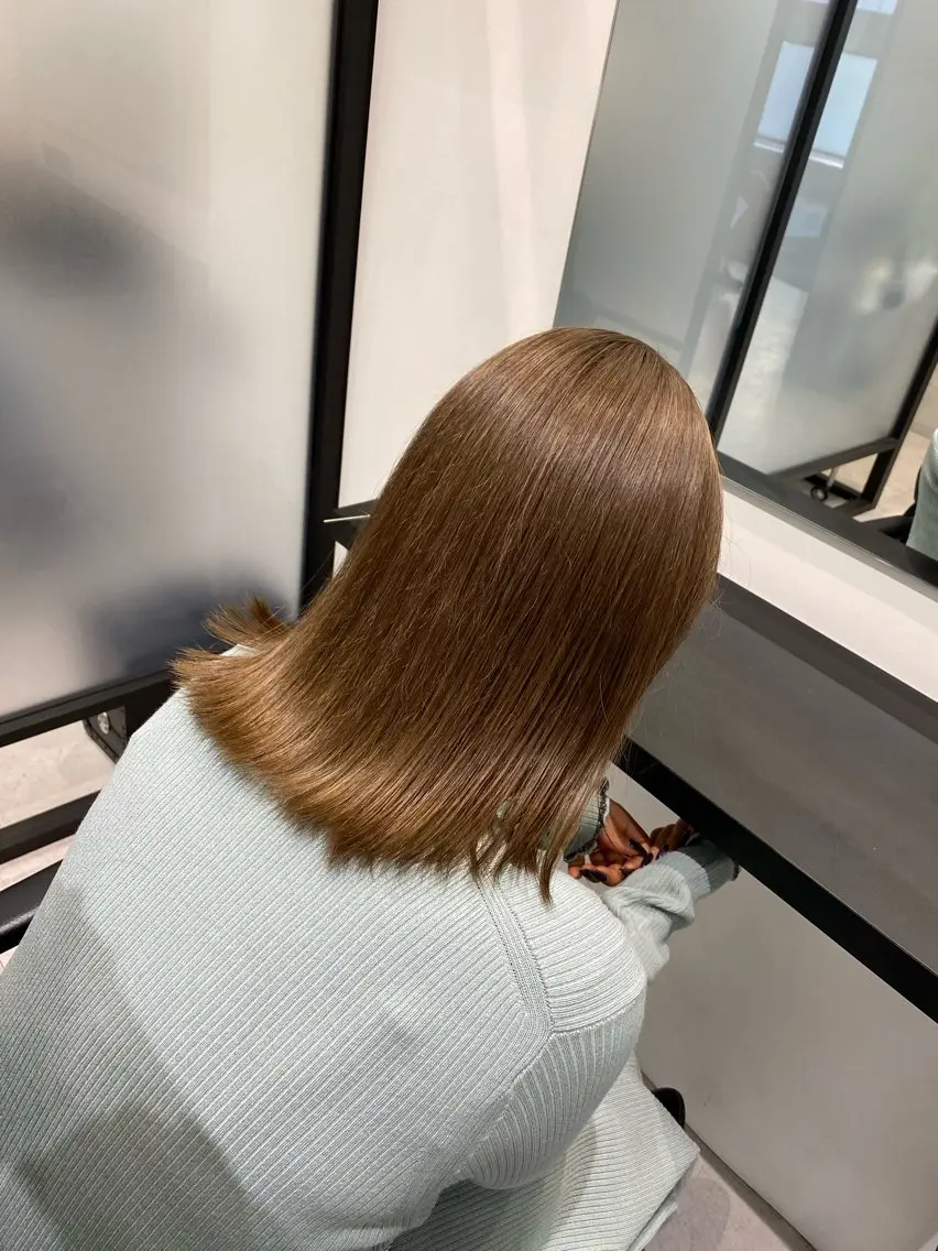 セミロング カラー トリートメント 吉武 茂暉のヘアスタイル