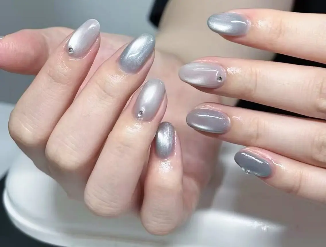 ネイル アートネイル ジェルネイル マグネットネイル Lu nailsalonのネイルデザイン