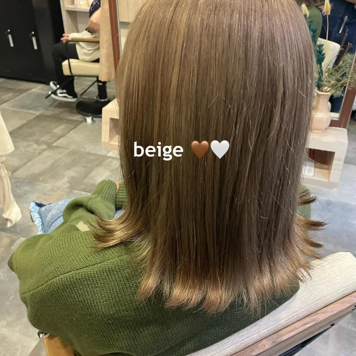 ミディアム カラー ブリーチ 卒業式のヘアスタイル 吉村 夏椰のヘアスタイル