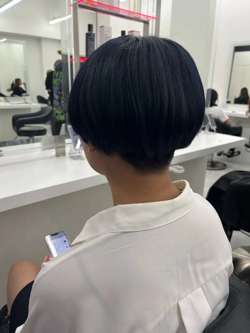 ショート カラー ヘアカラー トリートメント 💖トレンド春夏 カラー💖FUTAのヘアスタイル