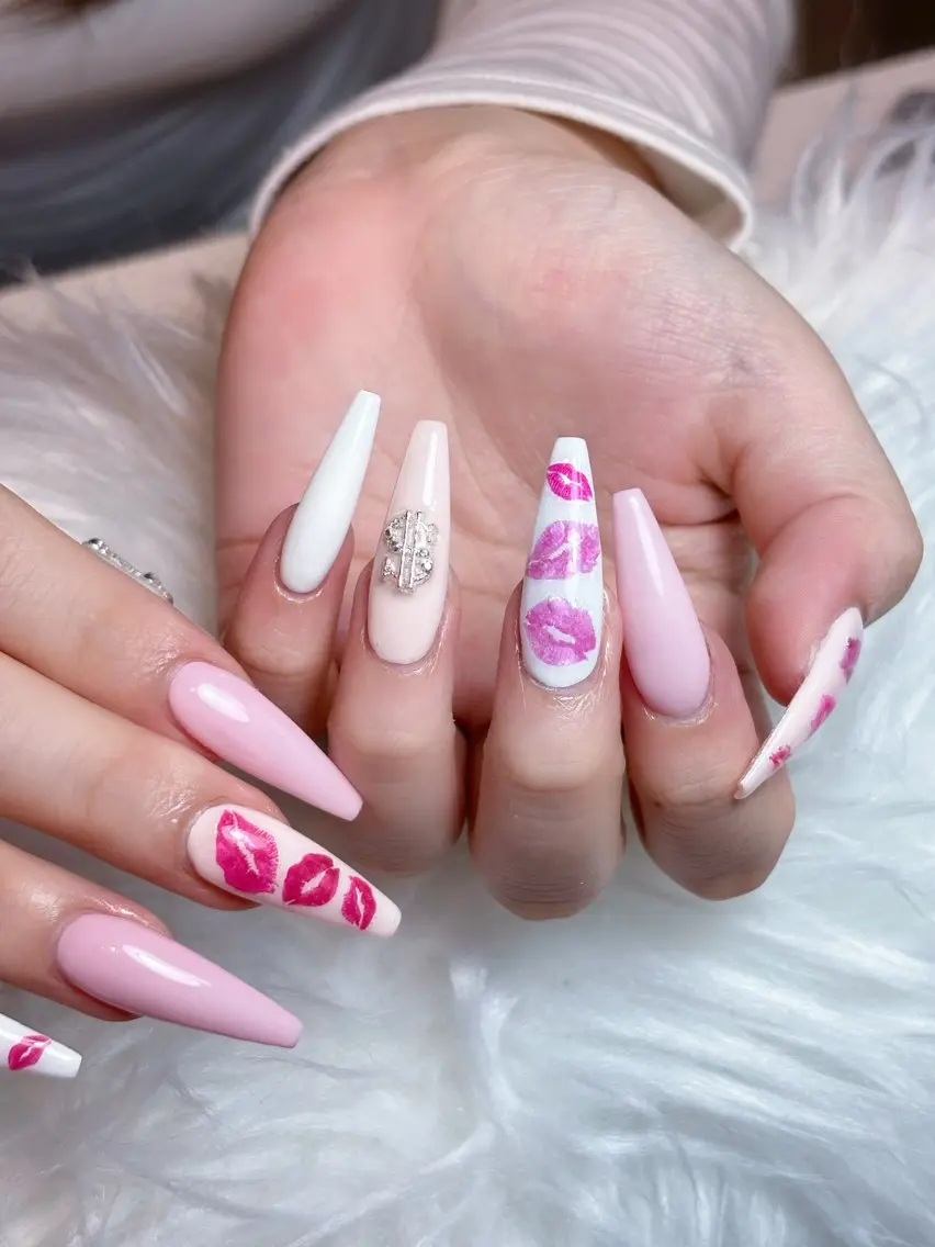 ネイル キラキラネイル 韓国ネイル マグネットネイル 夏ネイル ワンホンネイル ハンドネイル Sully Nail  Labのネイルデザイン