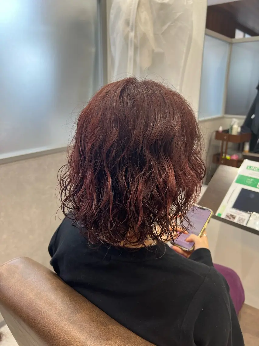 ミディアム カラー ボルドーカラー 美髪矯正/髪質改善 🌼 原田 愛弓のヘアスタイル