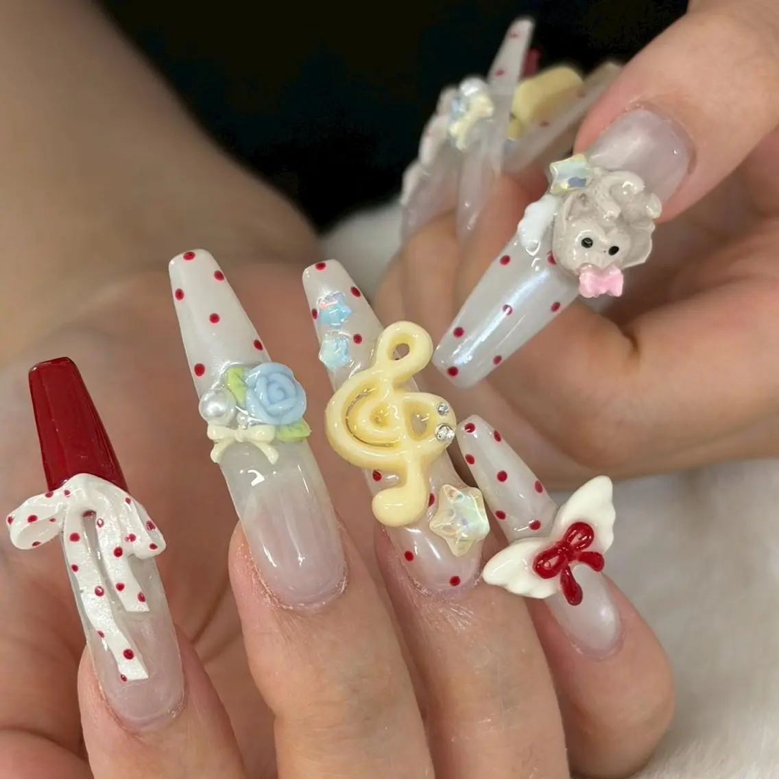 ネイル Bitty ✞suzuko✟のネイルデザイン