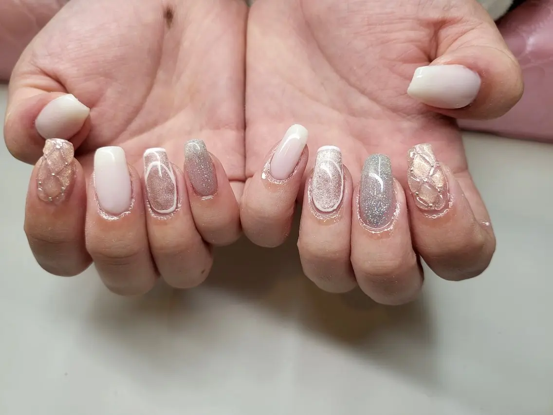 ネイル フラッシュネイル マグネットネイル 心斎橋Salon Epokkuのネイルデザイン