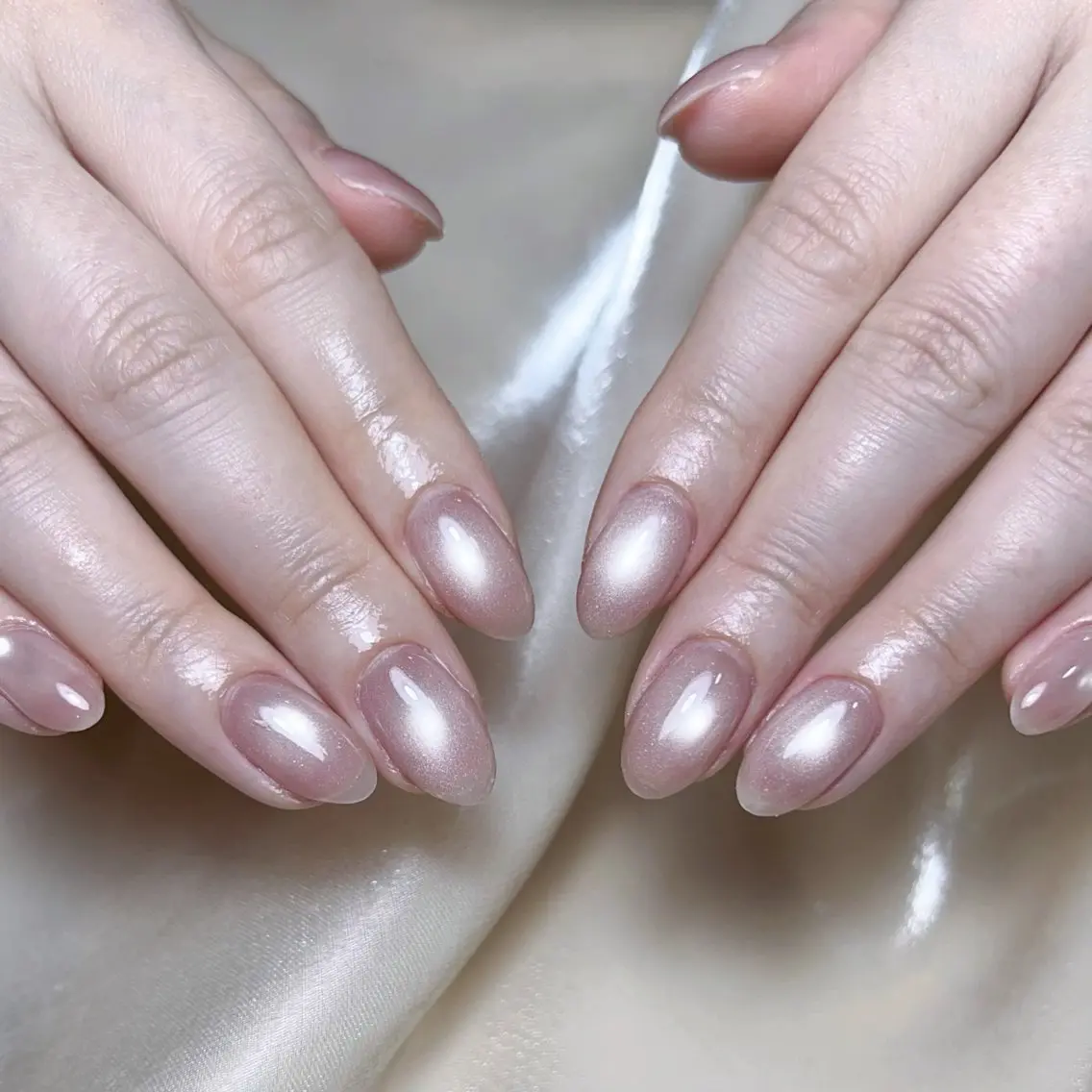 ネイル マグネットネイル マグネットワンカラー ワンカラーネイル ハンドネイル NAILサロン 木にいるのネイルデザイン