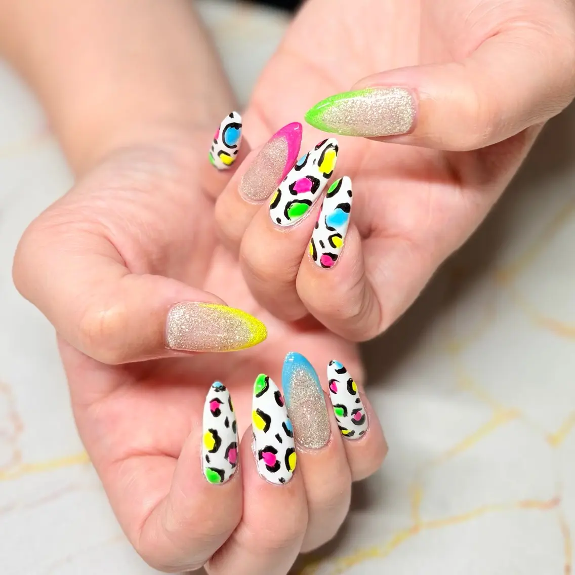ネイル ハンドネイル フットネイル R.nail 蘭のネイルデザイン