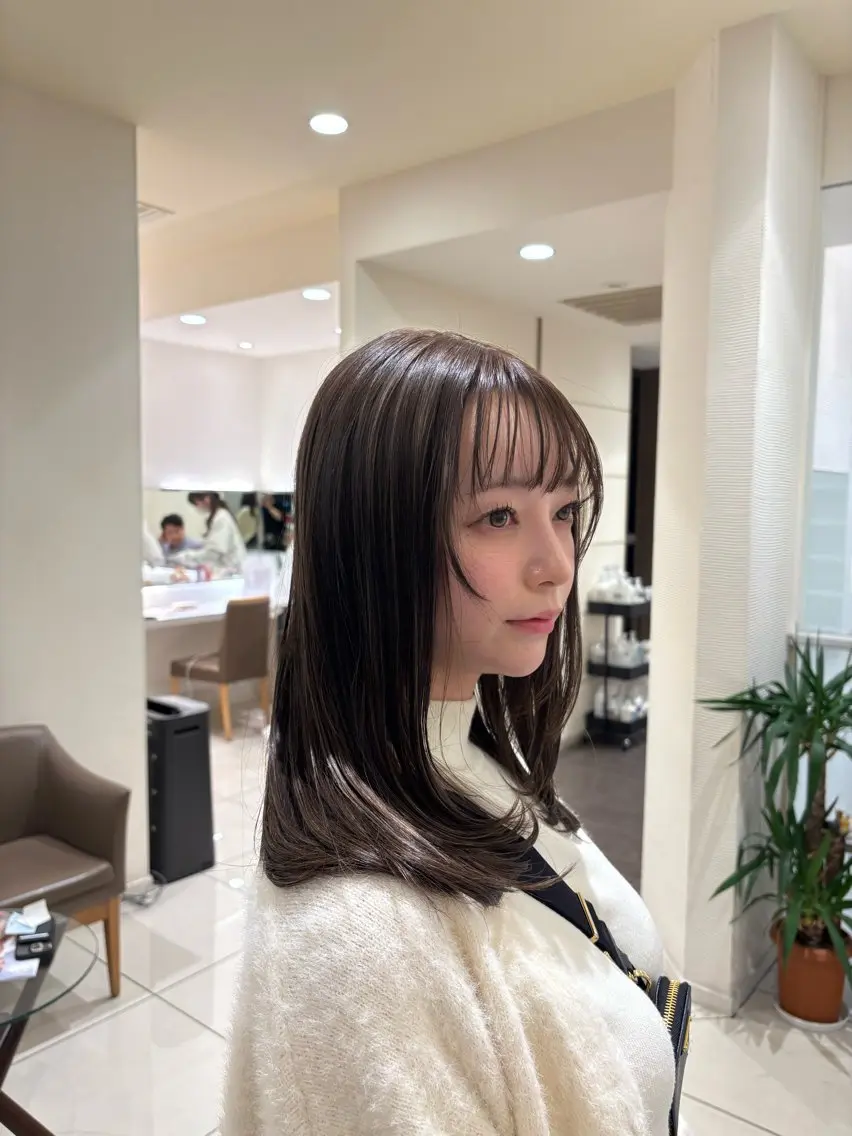 セミロング カラー ヘアカラー レイヤーボブ/ 縮毛矯正/チホリのヘアスタイル
