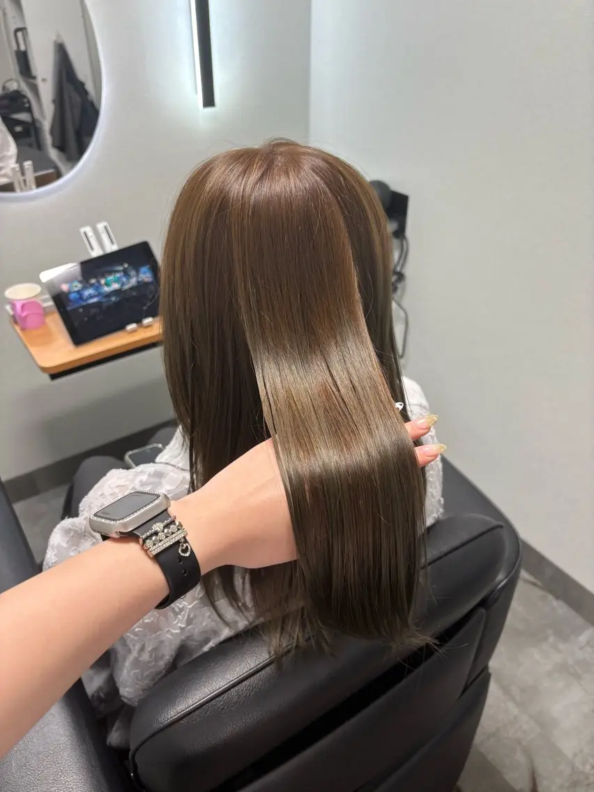 セミロング 𝐘𝐮𝐢 ⠀のヘアスタイル