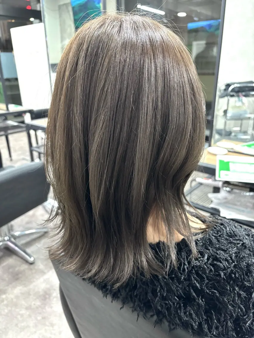ミディアム カラー 前田 亮晟のヘアスタイル