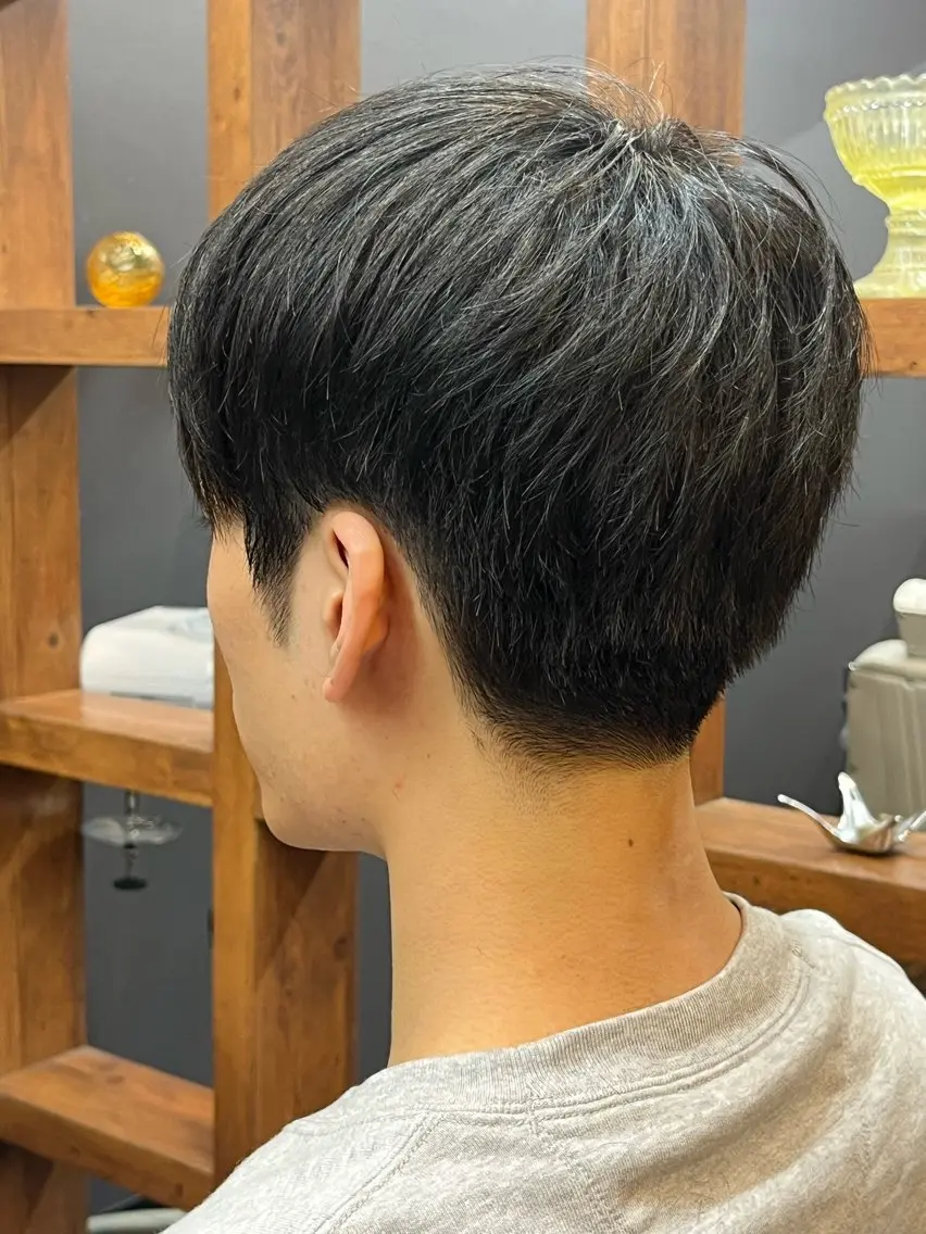 ショート メンズ 刈り上げ ﾒﾝｽﾞｶｯﾄ✂︎ 顔そり💈ﾆｼﾓﾄのヘアスタイル