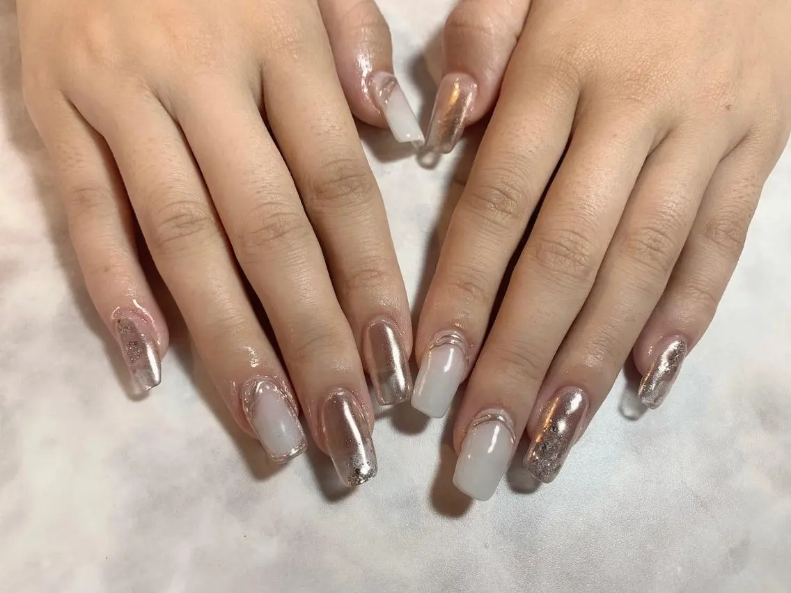 ネイル ジェルネイル ミラーネイル ニュアンスネイル Mimi Nailのネイルデザイン