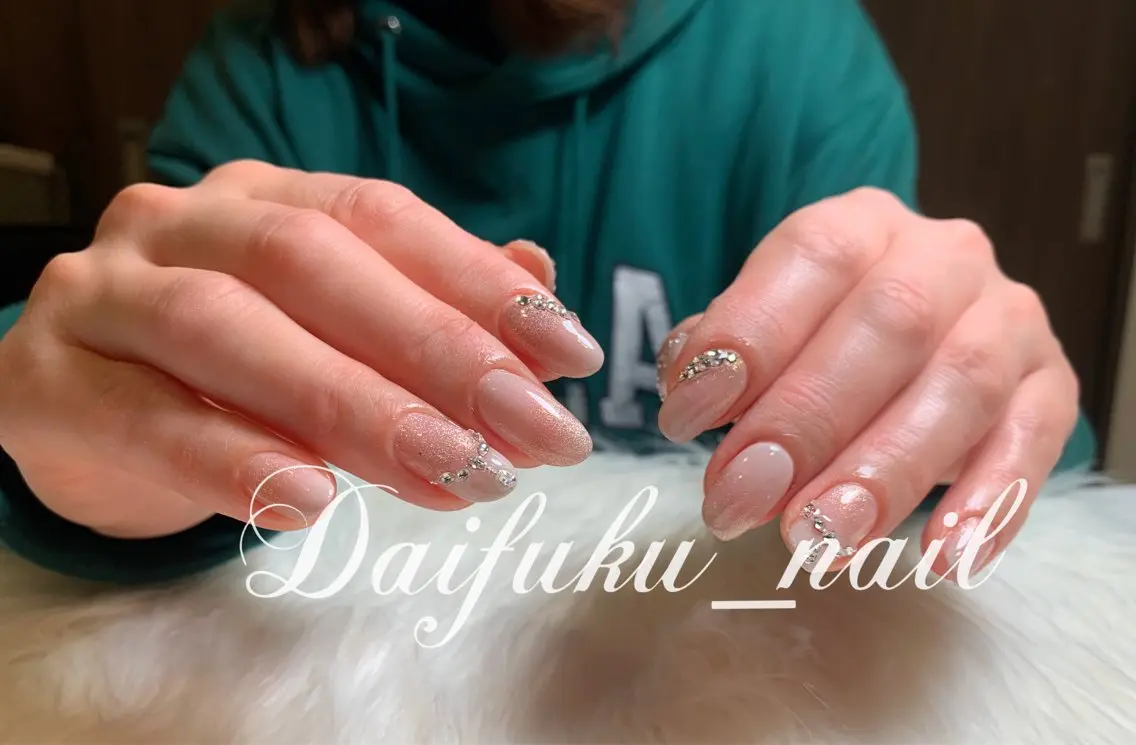 セミロング Daifuku nailsのネイルデザイン