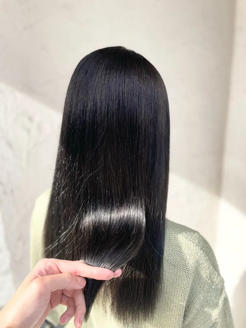 セミロング よしだ　本厚木 ZoLA hairのヘアスタイル