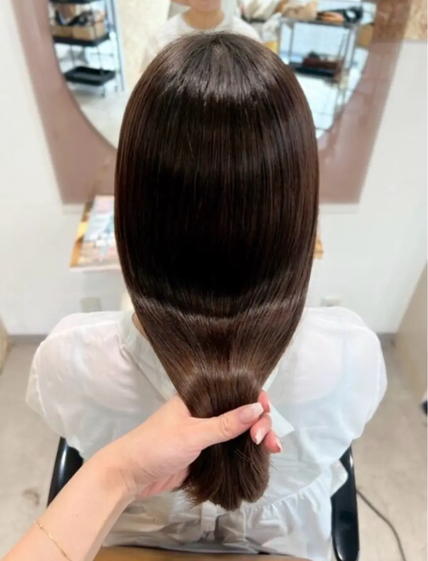 カット+選べるトリートメント(ミルボン、バイカルテ)の写真