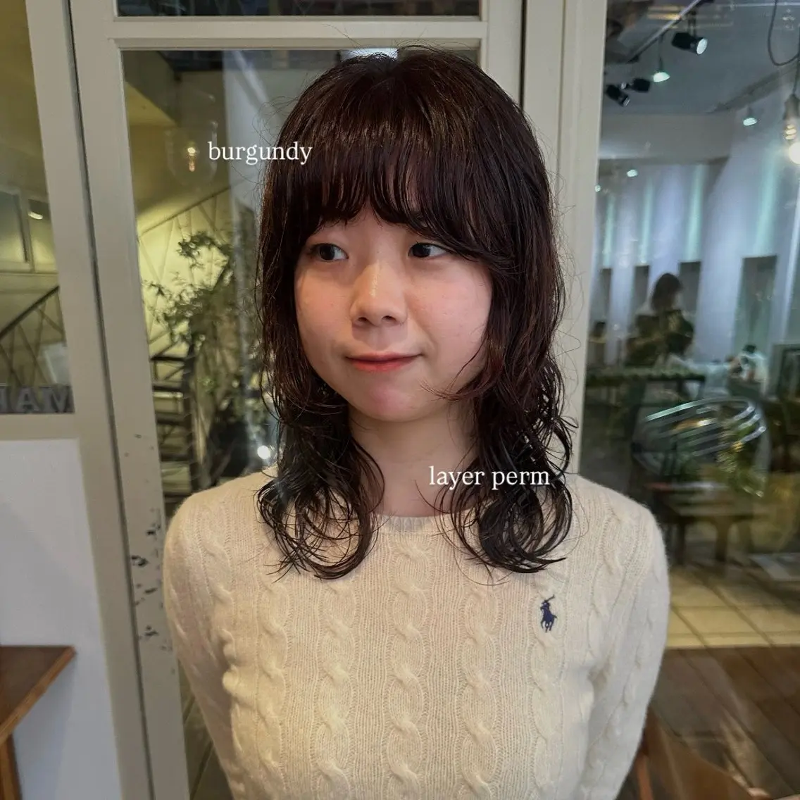 ミディアム カラー パーマ ミディアムパーマ レイヤーカット トリートメント misaki morimoto🌱のヘアスタイル