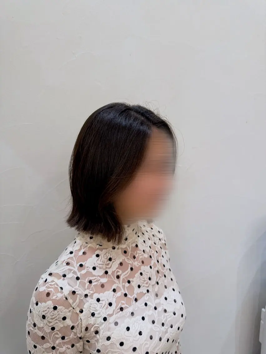 ミディアム ナカマエ アイリのヘアスタイル